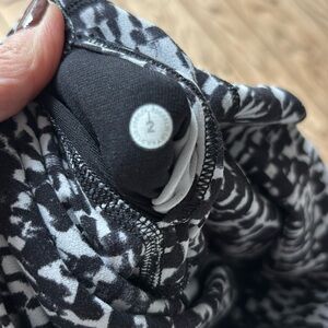 Lulul leggings size 2 
25” inseam